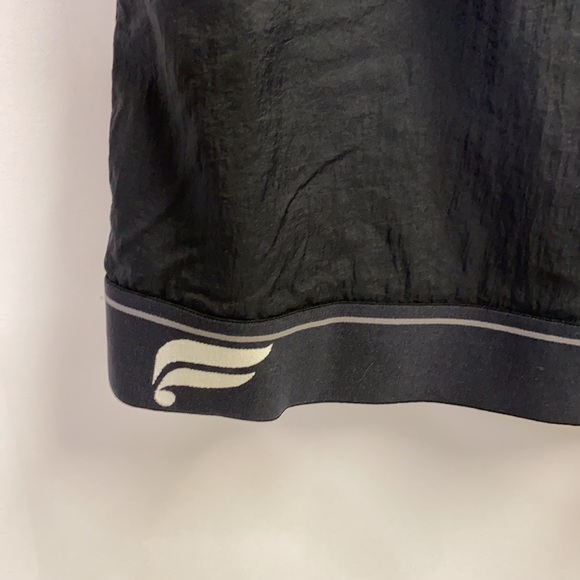 Fabletics Kennedy Hooded Vest Black Large - Picture 4 of 6